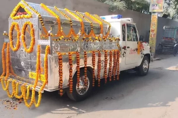 Funeral Ambulance Services​ in delhi